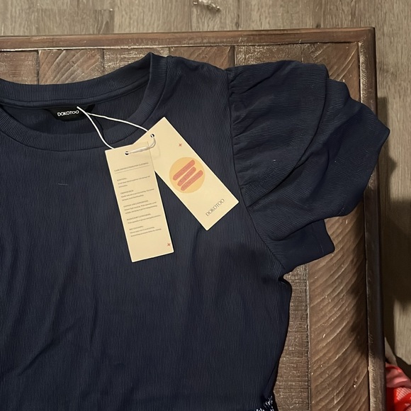 NWT Woman’s Dress - Picture 3 of 5